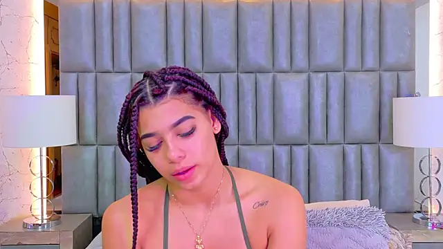 TiaraRosse online show from June 2026 05:15:01 PM