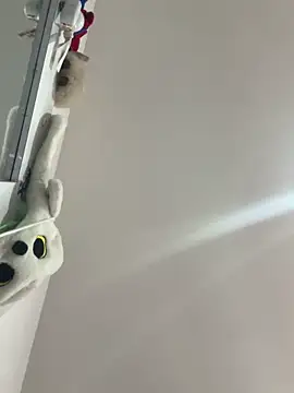 Cafeziitha02 online show from November 2025 08:31:01 PM