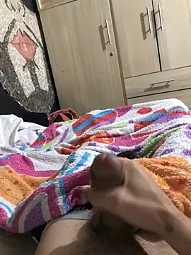 Snapshot of macg96 chatting on January 2025 04:47:01 AM macg96 online show from January 2025 04:47:01 AM