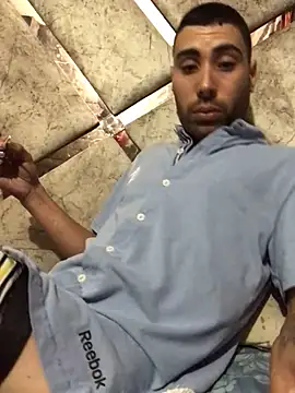 Snapshot of macg96 chatting on March 2025 08:05:01 AM macg96 online show from March 2025 08:05:01 AM