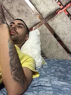 Snapshot of macg96 chatting on March 2025 05:40:01 AM macg96 online show from March 2025 05:40:01 AM