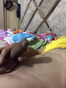 Snapshot of macg96 chatting on March 2025 06:17:02 AM macg96 online show from March 2025 06:17:02 AM