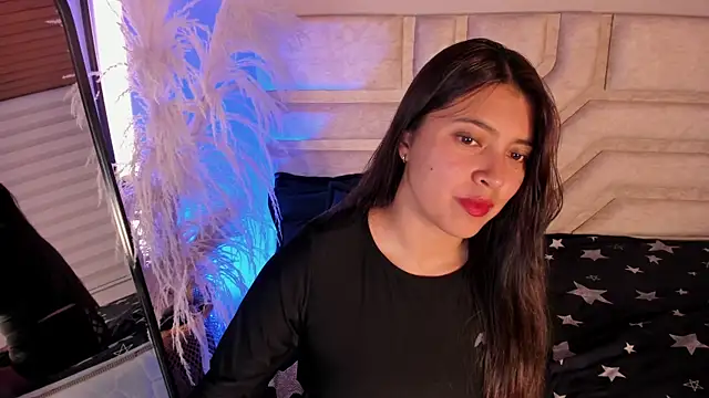Snapshot of Rebeca_Williams_ chatting on January 2025 11:14:01 PM Rebeca Williams  online show from January 2025 11:14:01 PM