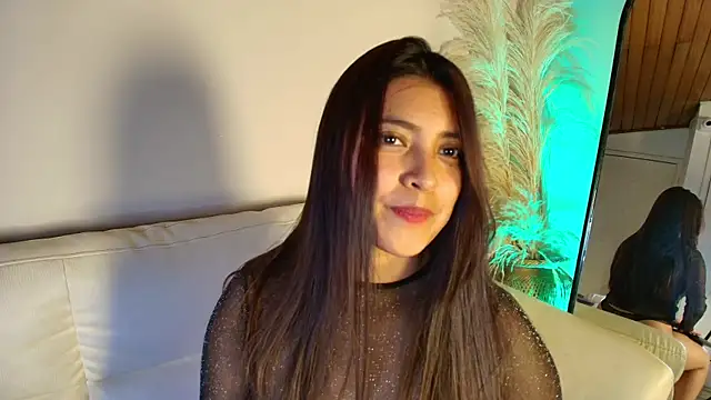 Snapshot of Rebeca_Williams_ chatting on February 2025 02:17:02 AM Rebeca Williams  online show from February 2025 02:17:02 AM