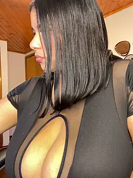 Isabella boobd online show from February 2026 09:24:01 PM