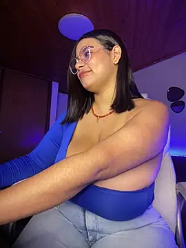 Isabella boobd online show from April 2026 07:30:01 PM