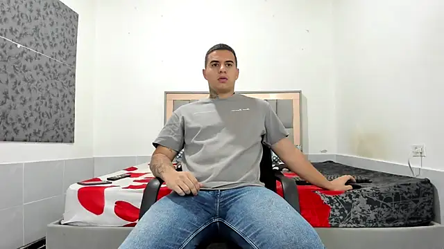 Snapshot of simookeler chatting on March 2026 09:37:02 AM simookeler online show from March 2026 09:37:02 AM