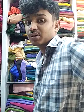 Snapshot of heartless__95 chatting on February 2025 06:40:01 AM heartless 95 online show from February 2025 06:40:01 AM