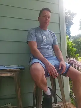 Bigtater1999 online show from June 2026 02:22:01 PM