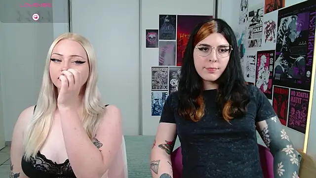 chloe levine online show from February 2026 06:38:01 PM