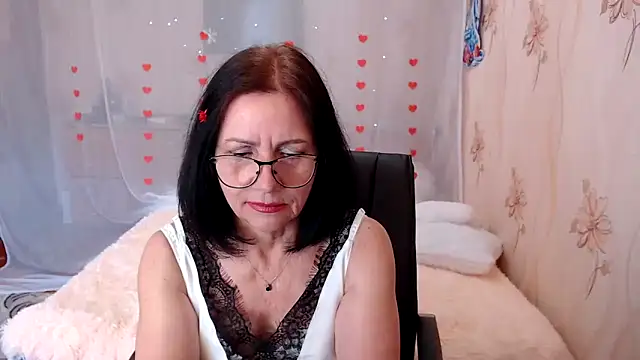 Snapshot of OlgaHottie chatting on March 2025 05:01:01 AM OlgaHottie online show from March 2025 05:01:01 AM