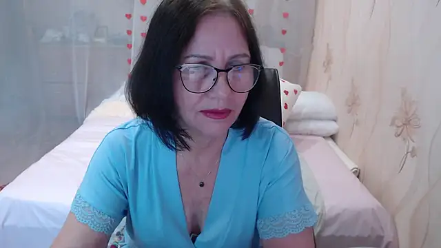 Snapshot of OlgaHottie chatting on October 2025 11:24:02 PM OlgaHottie online show from October 2025 11:24:02 PM