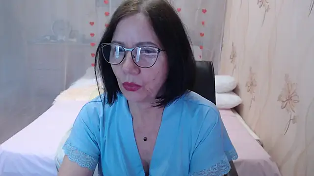 Snapshot of OlgaHottie chatting on October 2025 11:24:02 PM OlgaHottie online show from October 2025 11:24:02 PM