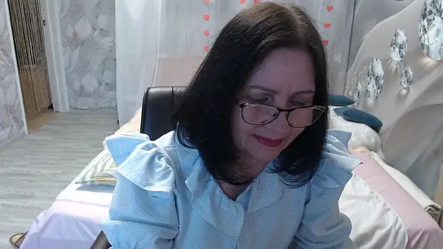 OlgaHottie online show from February 2026 12:00:02 AM