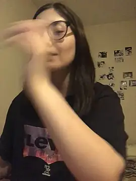 Prudie Gabriella online show from December 2024 07:21:02 PM