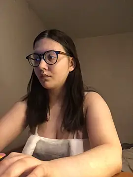 Prudie Gabriella online show from March 2025 05:20:01 PM