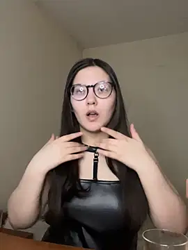 Prudie Gabriella online show from November 2025 06:58:02 AM