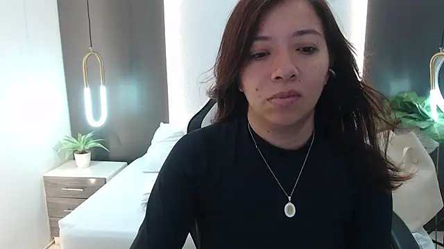 alma fenix online show from December 2024 12:12:02 PM