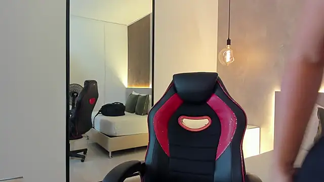 Snapshot of alma_fenix chatting on November 2025 12:27:02 PM alma fenix online show from November 2025 12:27:02 PM