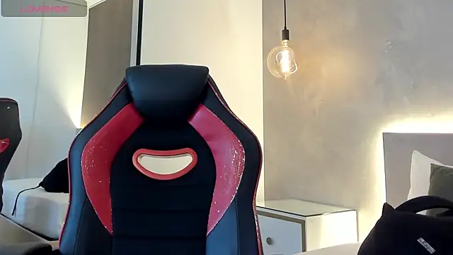 Snapshot of alma_fenix chatting on November 2025 12:27:02 PM alma fenix online show from November 2025 12:27:02 PM