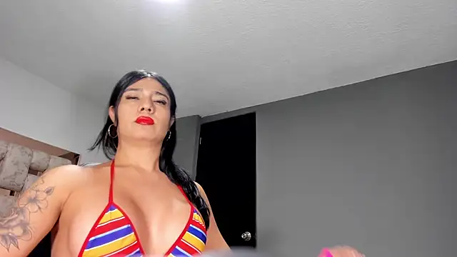 ZachaTompson online show from October 2025 07:27:01 PM