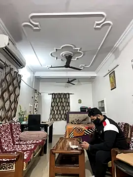 John desihunk online show from November 2025 05:25:01 PM