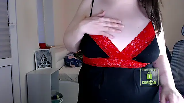 cute and hot online show from March 2026 04:22:01 PM