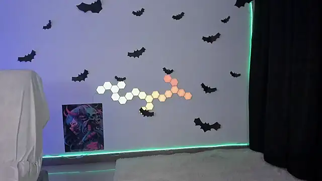 cyberzoe online show from October 2025 11:33:01 AM