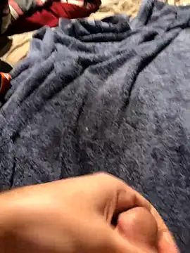 darksmoke011 online show from December 2025 09:10:02 PM