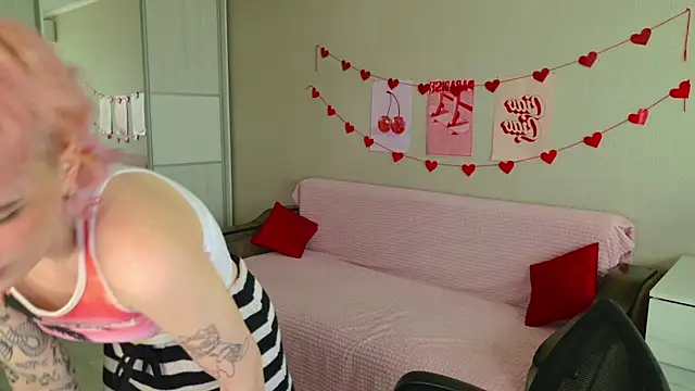 School Love online show from September 2025 11:12:02 AM