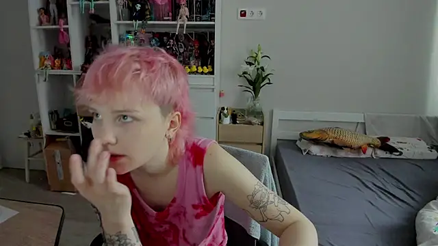 School Love online show from December 2025 07:03:01 AM