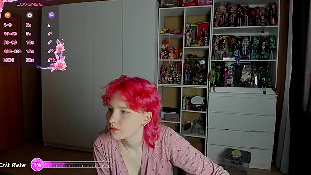 School Love online show from May 2026 07:03:01 AM