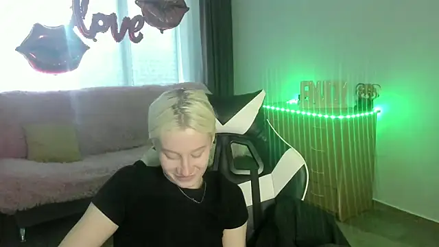 EnigmaSee online show from April 2026 10:02:01 AM