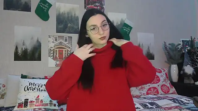 Snapshot of Fluffy_Tiffy chatting on December 2024 02:03:02 AM Fluffy Tiffy online show from December 2024 02:03:02 AM
