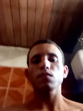 jhonmenas14 online show from December 2025 03:30:01 PM