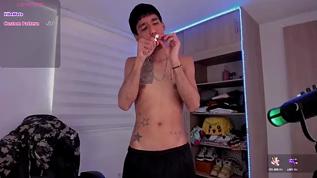 aldrinwhite online show from February 2025 09:29:01 PM