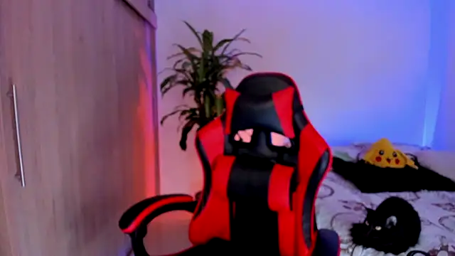 aldrinwhite online show from March 2026 02:10:01 PM