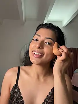 Chrishell  online show from March 2026 04:28:02 AM