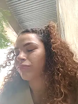 Mommy-Hot online show from March 2025 06:29:01 PM