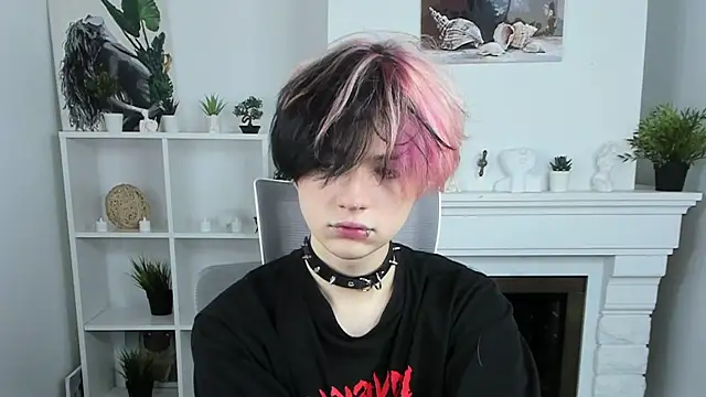 Justin Care online show from October 2025 08:27:02 PM