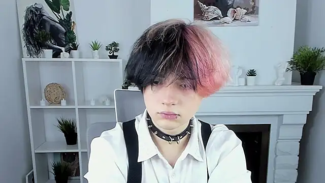 Justin Care online show from October 2025 08:51:01 PM