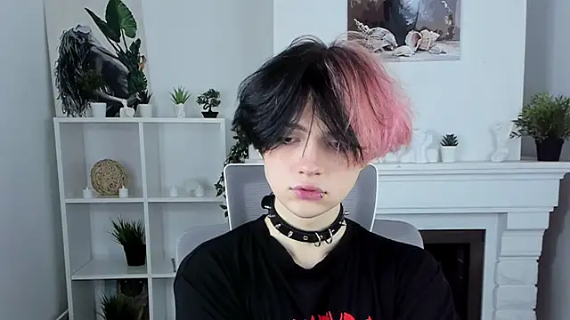 Justin Care online show from October 2025 12:25:02 PM