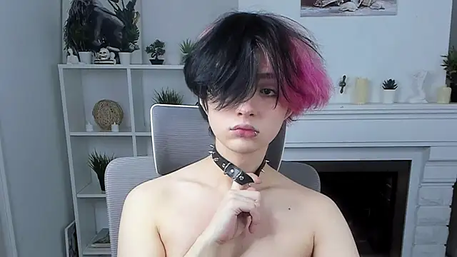 Justin Care online show from November 2025 12:38:02 PM