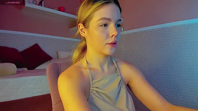 Anna Robinson online show from January 2025 01:16:01 AM