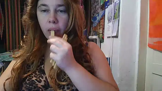 Cora Maro online show from September 2025 09:55:01 AM