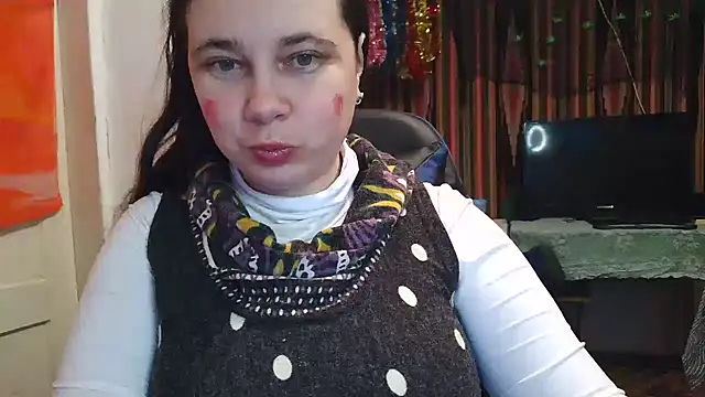 Cora Maro online show from November 2025 12:37:02 PM