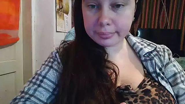 Snapshot of Cora_Maro chatting on November 2025 03:52:01 AM Cora Maro online show from November 2025 03:52:01 AM