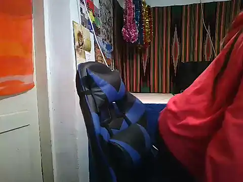 Snapshot of Cora_Maro chatting on November 2025 10:36:01 PM Cora Maro online show from November 2025 10:36:01 PM