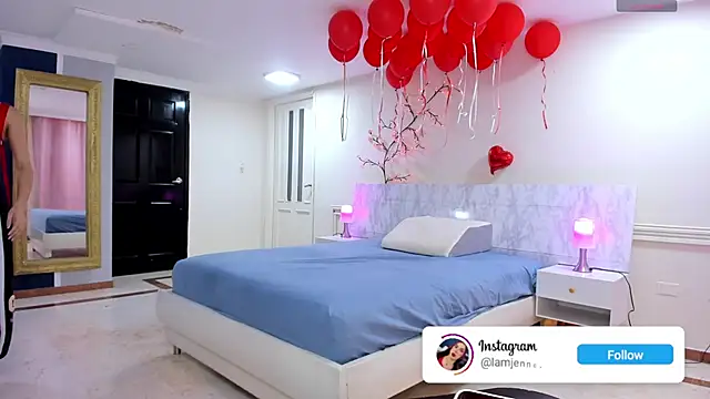 charolbruce 1 online show from June 2026 11:53:02 AM