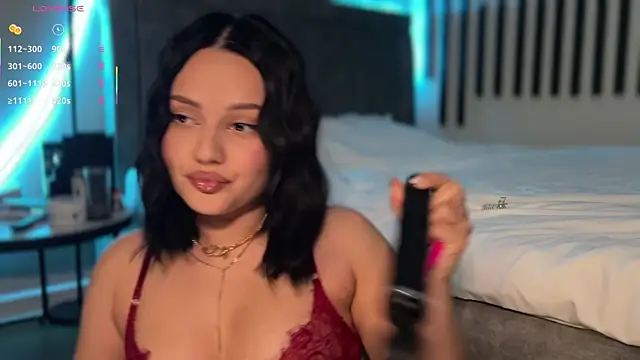 Snapshot of Li_Amelie_ chatting on January 2026 04:12:02 PM Li Amelie online show from January 2026 04:12:02 PM